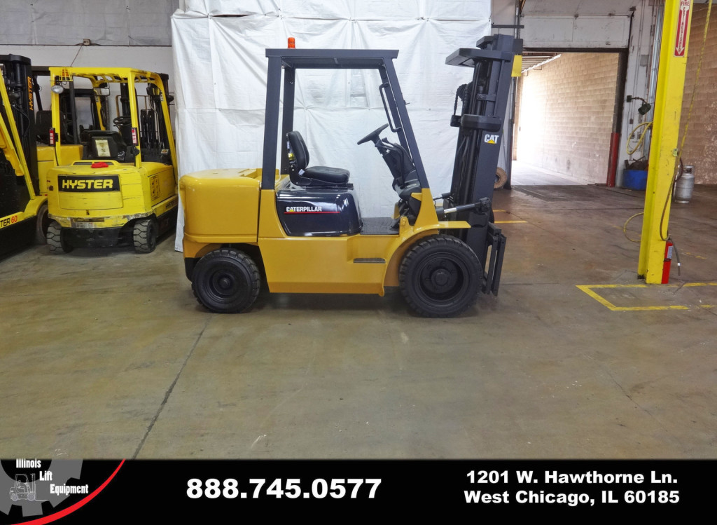 2003 Caterpillar GP30K Forklift on Sale in Kansas
